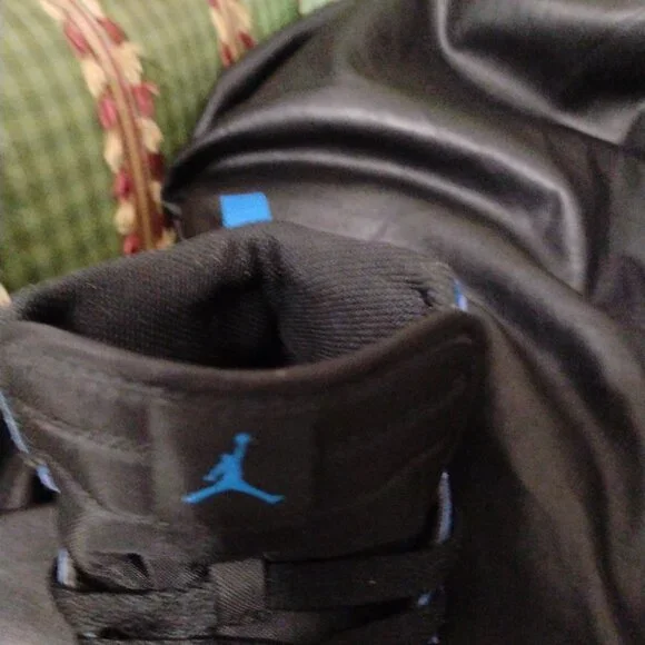 Jordan 1 Rare Air Soar Blue : size 3y